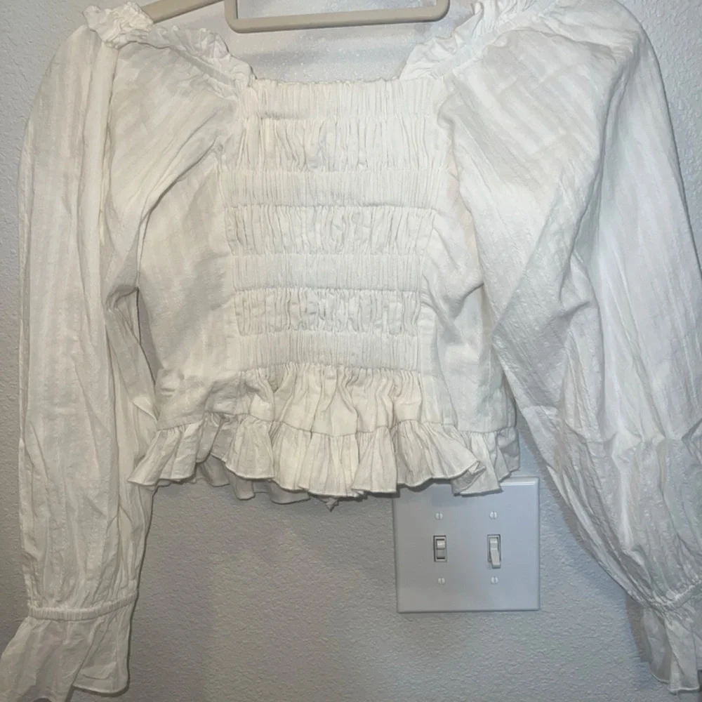 Off-Shoulder Ruffle Corset Top - Picture 6 of 6